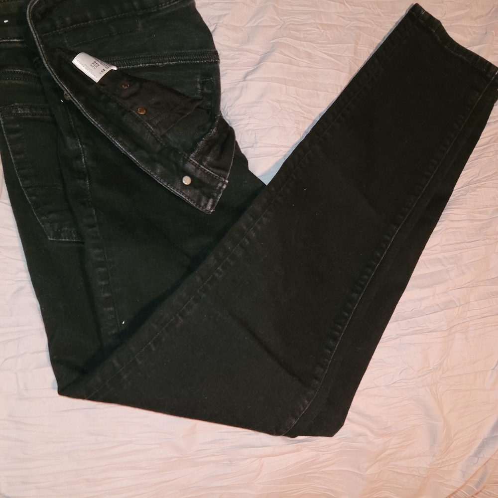 AE 31x32 Black Jeans